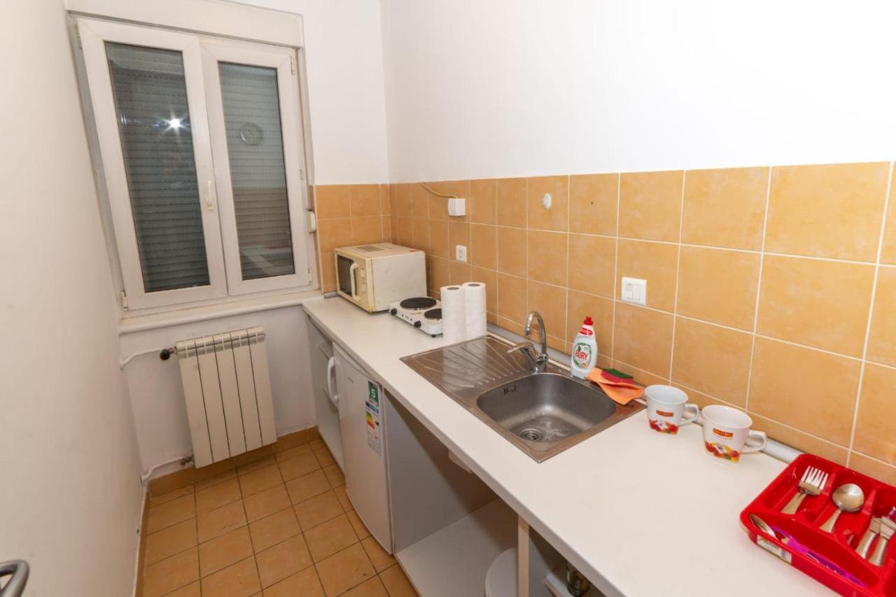 Apartment Royal City Belgrad Exteriör bild
